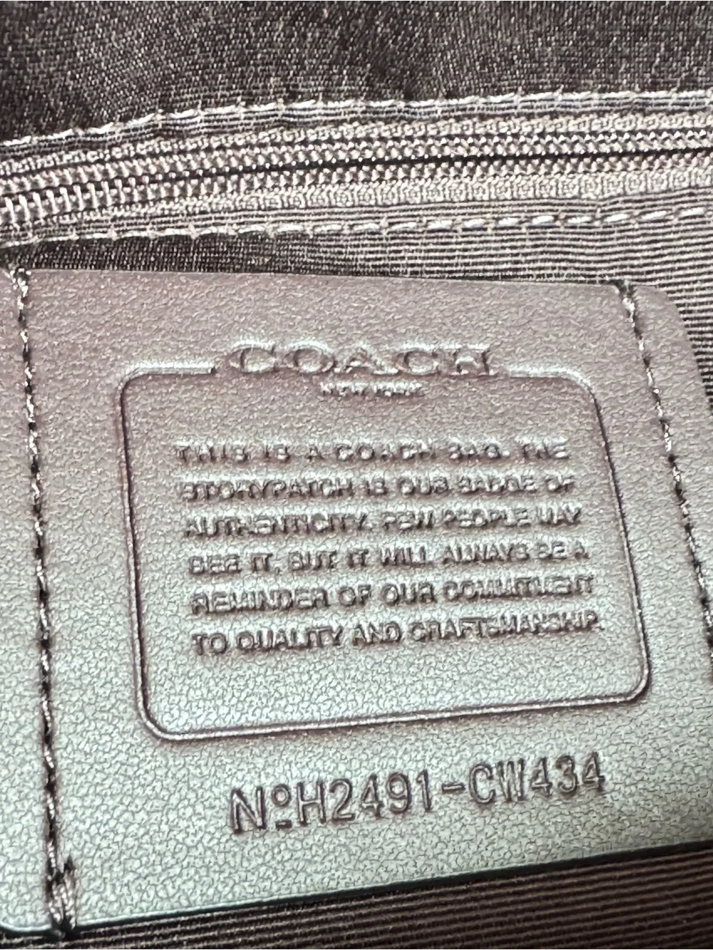 Coach gallery black